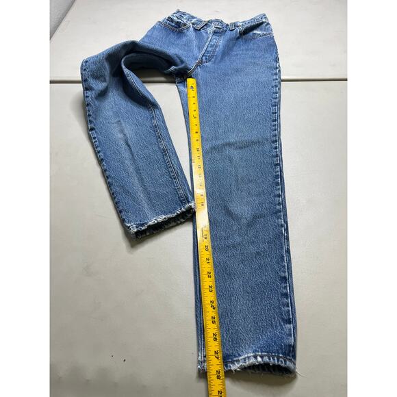 Vintage Levi’s 501 Jeans Women’s Size 9 USA Button Fly 90s Distressed Hem 25x28 - Picture 7 of 16
